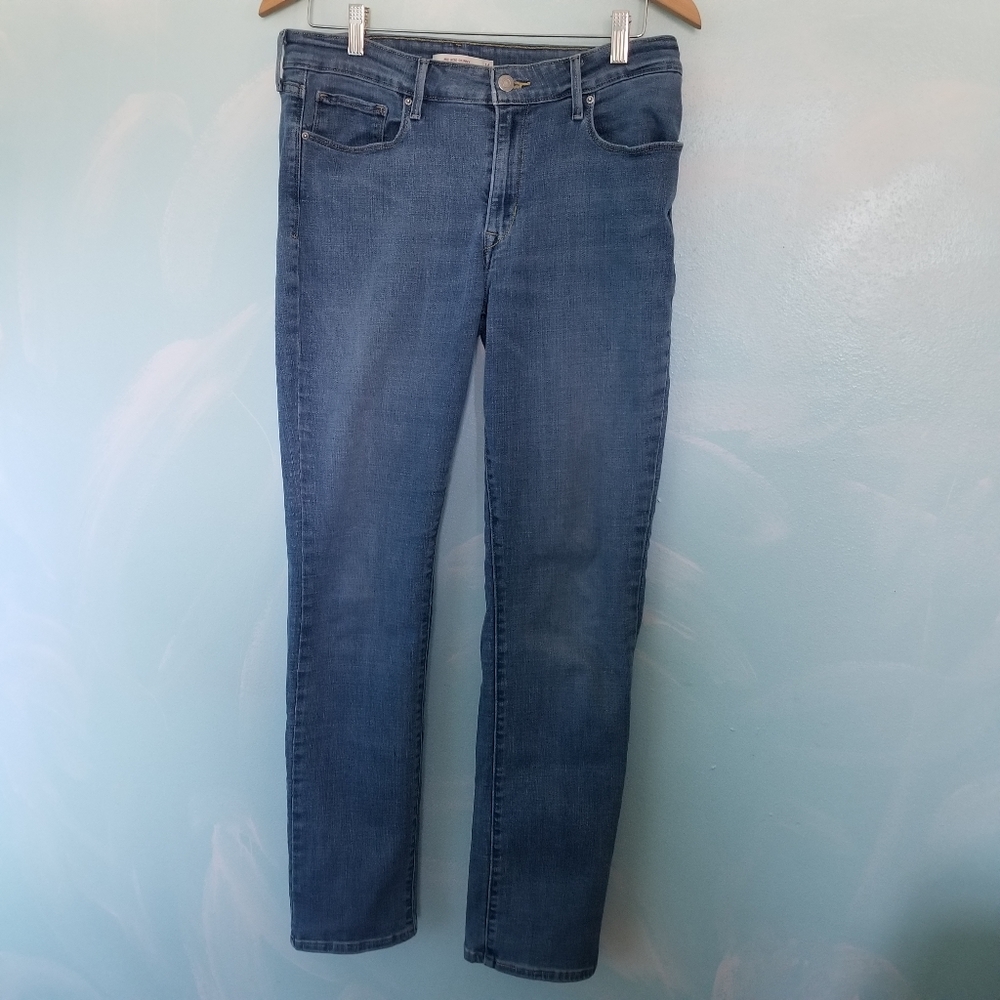 Levi's Mid Rise Skinny Jean - Picture 2 of 7